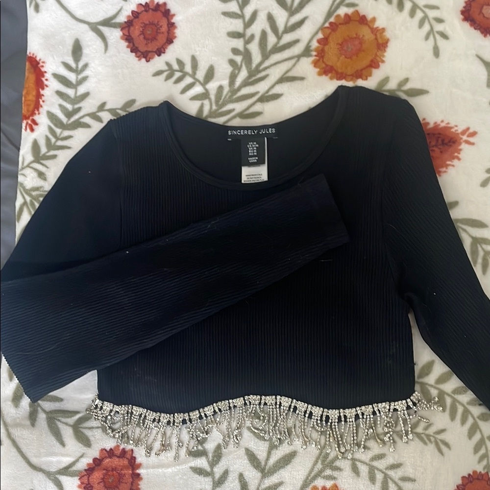 Sincerly Jules Black Cropped Women's Top